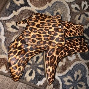 Leopard print ankle boots